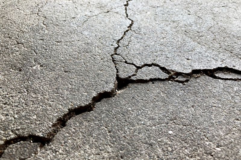 Concrete Crack Sealing in West Des Moines, IA
